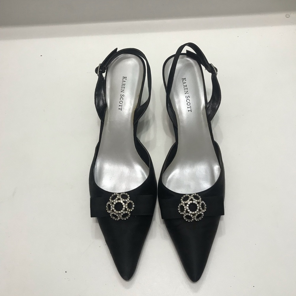 Karen Scott heels